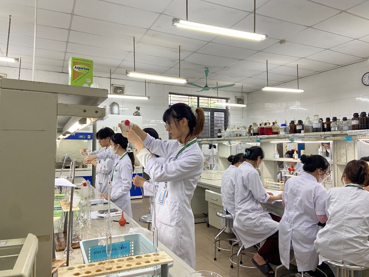 Chương trình hỗ trợ nghiên cứu sinh xuất sắc giai đoạn 2026 - 2030 (VREF)